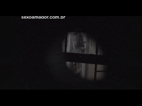 ❤️ Blondie vin an kasèt yon voyeur nan katye kache dèyè brik kre ️ Videyo sèks nan nou % ht.hentaisaturn.ru%