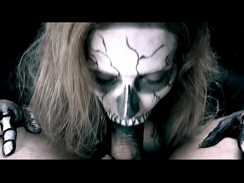 ❤️ Demon ti fi souse kòk chante ak bouch nwa li ak vale kom. ️ Videyo sèks nan nou % ht.hentaisaturn.ru%